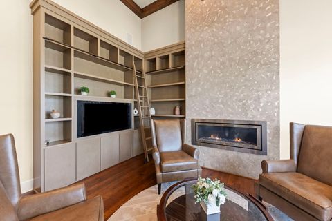 Tiny photo for 1807 Midwest Club Parkway, Oak Brook, IL 60523 (MLS # 12571206)