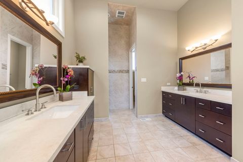 Tiny photo for 1807 Midwest Club Parkway, Oak Brook, IL 60523 (MLS # 12571206)