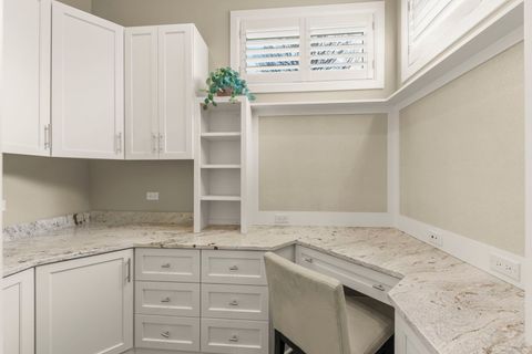 Tiny photo for 1807 Midwest Club Parkway, Oak Brook, IL 60523 (MLS # 12571206)