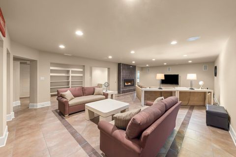 Tiny photo for 1807 Midwest Club Parkway, Oak Brook, IL 60523 (MLS # 12571206)