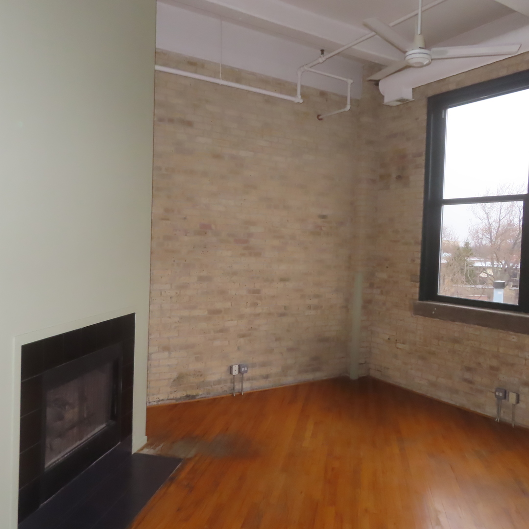 601 Linden Place 311