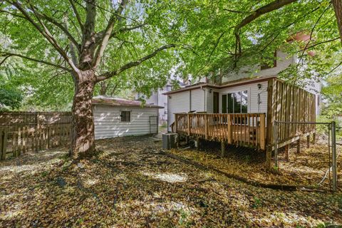 Tiny photo for 1203 S Race Street, Urbana, IL 61801 (MLS # 12479639)