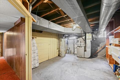 Tiny photo for 1203 S Race Street, Urbana, IL 61801 (MLS # 12479639)