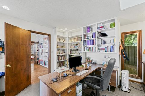 Tiny photo for 1203 S Race Street, Urbana, IL 61801 (MLS # 12479639)