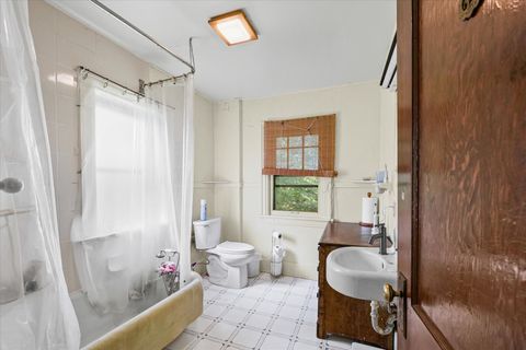 Tiny photo for 1203 S Race Street, Urbana, IL 61801 (MLS # 12479639)