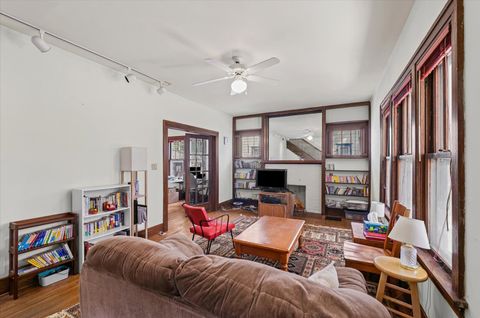 Tiny photo for 1203 S Race Street, Urbana, IL 61801 (MLS # 12479639)