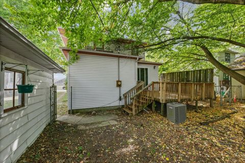 Tiny photo for 1203 S Race Street, Urbana, IL 61801 (MLS # 12479639)