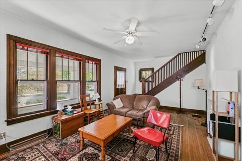 Tiny photo for 1203 S Race Street, Urbana, IL 61801 (MLS # 12479639)