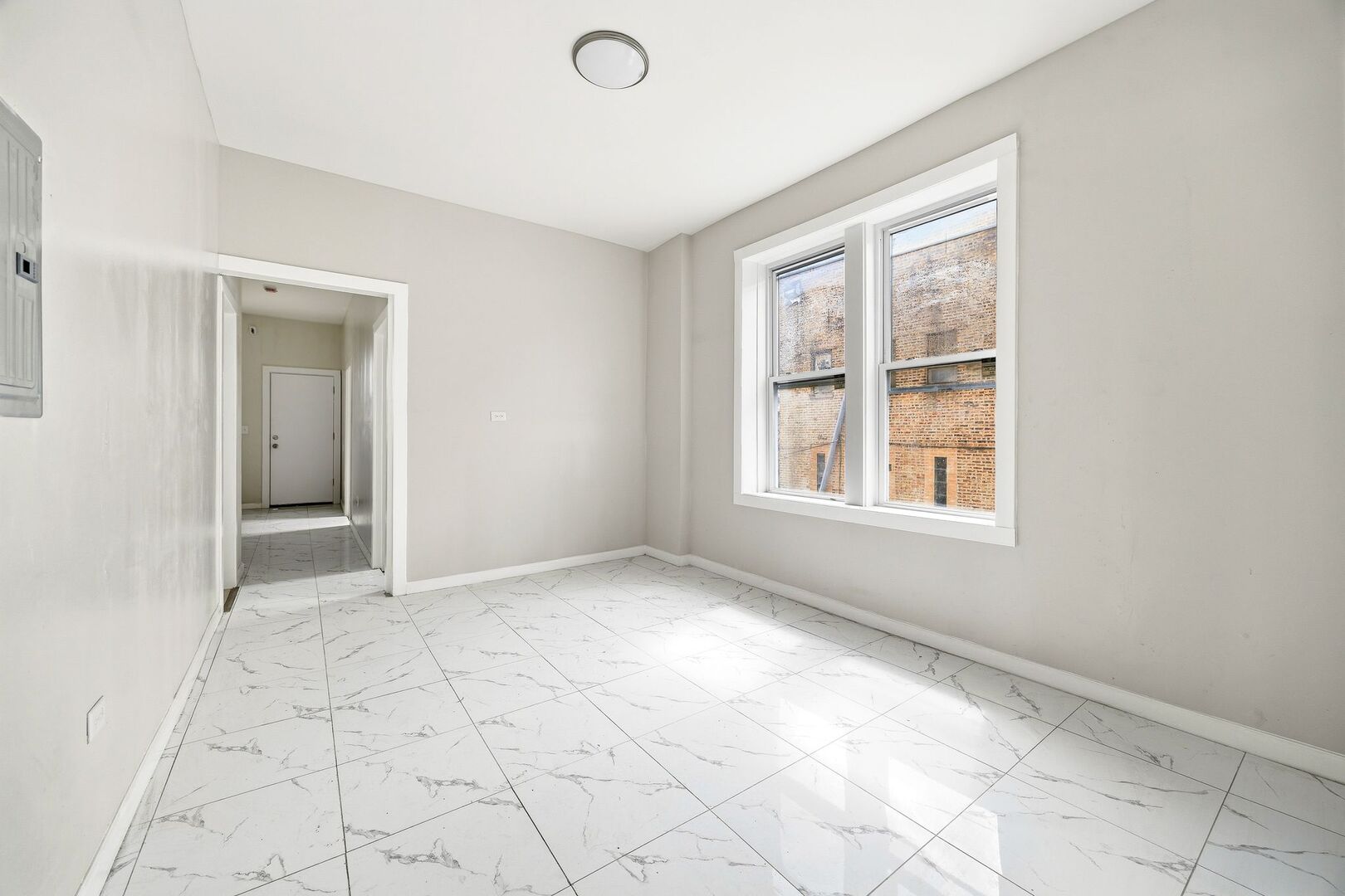 1621 S Lawndale Avenue