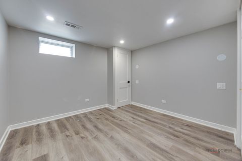 Tiny photo for 7745 N Nora Avenue, Niles, IL 60714 (MLS # 12621410)