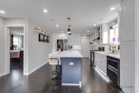 Tiny photo for 7745 N Nora Avenue, Niles, IL 60714 (MLS # 12621410)