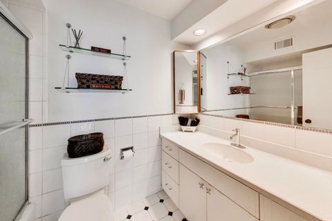 Tiny photo for 879 Saybrook Lane, Buffalo Grove, IL 60089 (MLS # 12642626)
