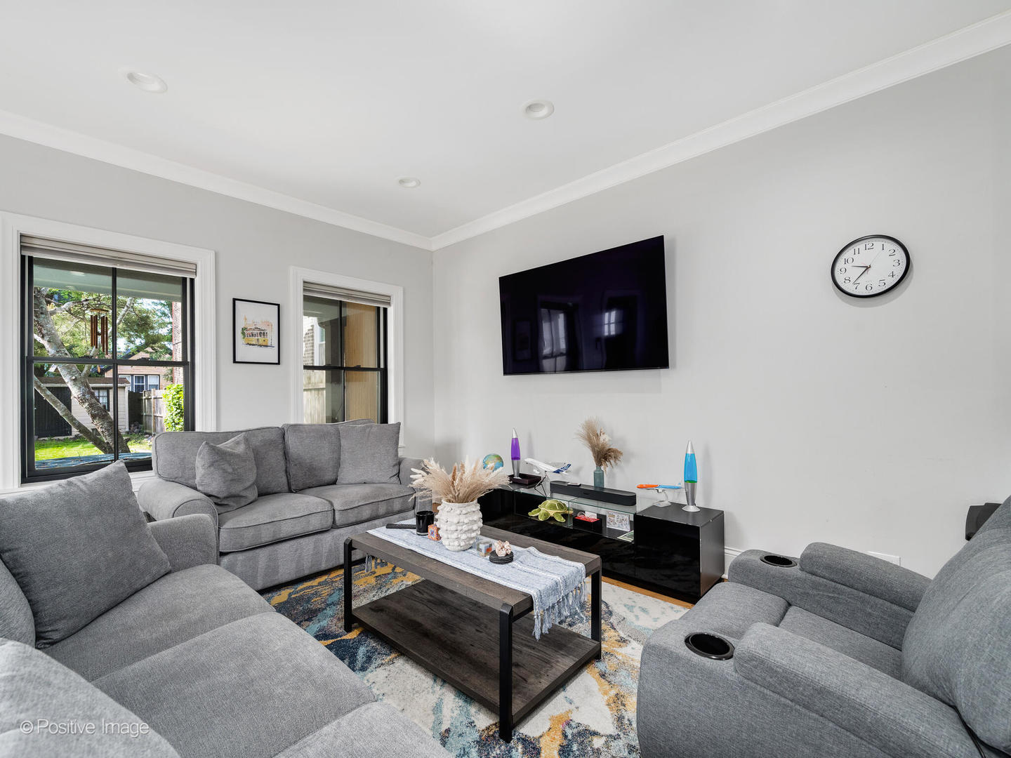 2118 W Huron Street