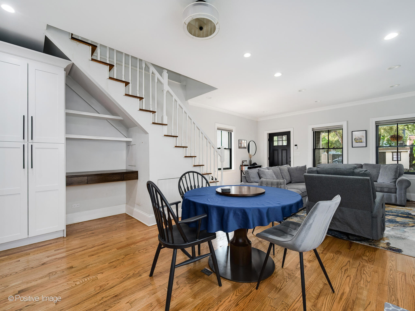 2118 W Huron Street