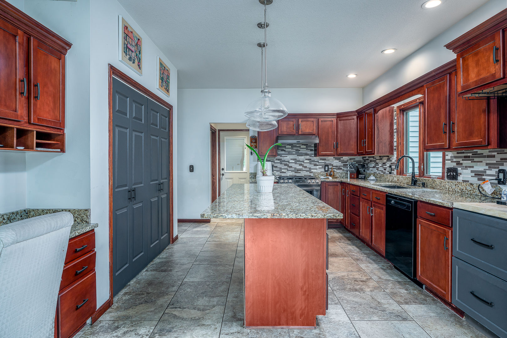 1585 DEER WOOD Drive