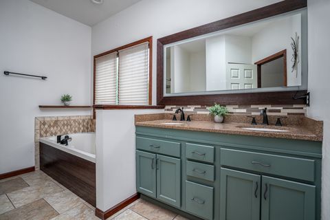 Tiny photo for 1585 DEER WOOD Drive, Bettendorf, IA 52722 (MLS # 12645604)