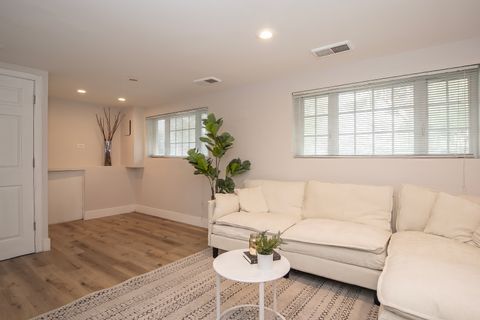 Tiny photo for 216 Flora Avenue, Glenview, IL 60025 (MLS # 12521602)