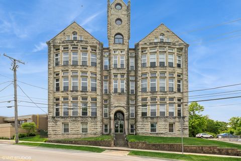 Photo of 400 Mccarthy Road #421, Lemont, IL 60439 (MLS # 12337191)