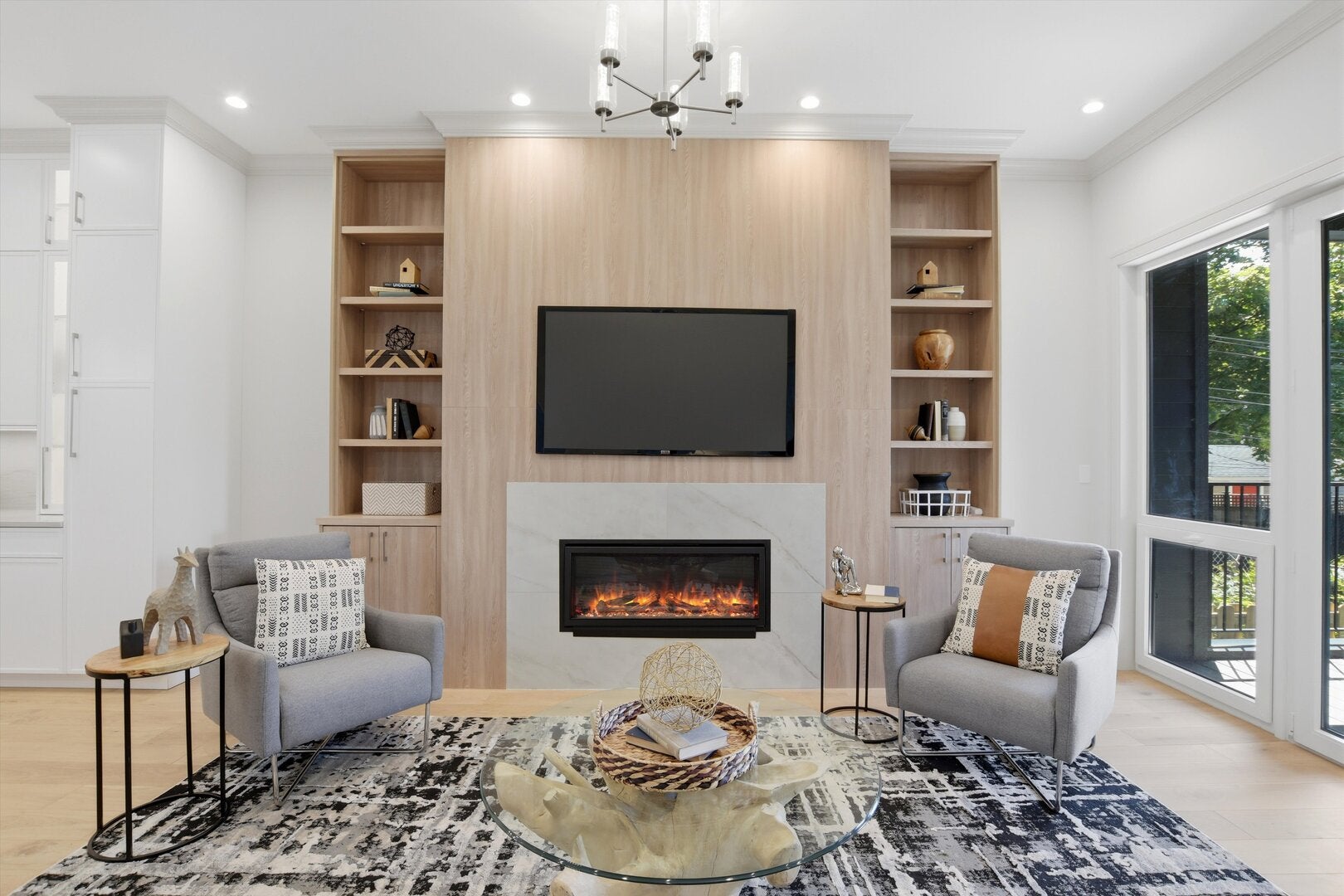 4442 N Greenview Avenue