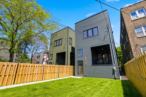 Tiny photo for 4442 N Greenview Avenue, Chicago, IL 60640 (MLS # 12685898)