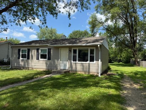 Tiny photo for 30 Gilbert Terrace, Machesney Park, IL 61115 (MLS # 12445657)