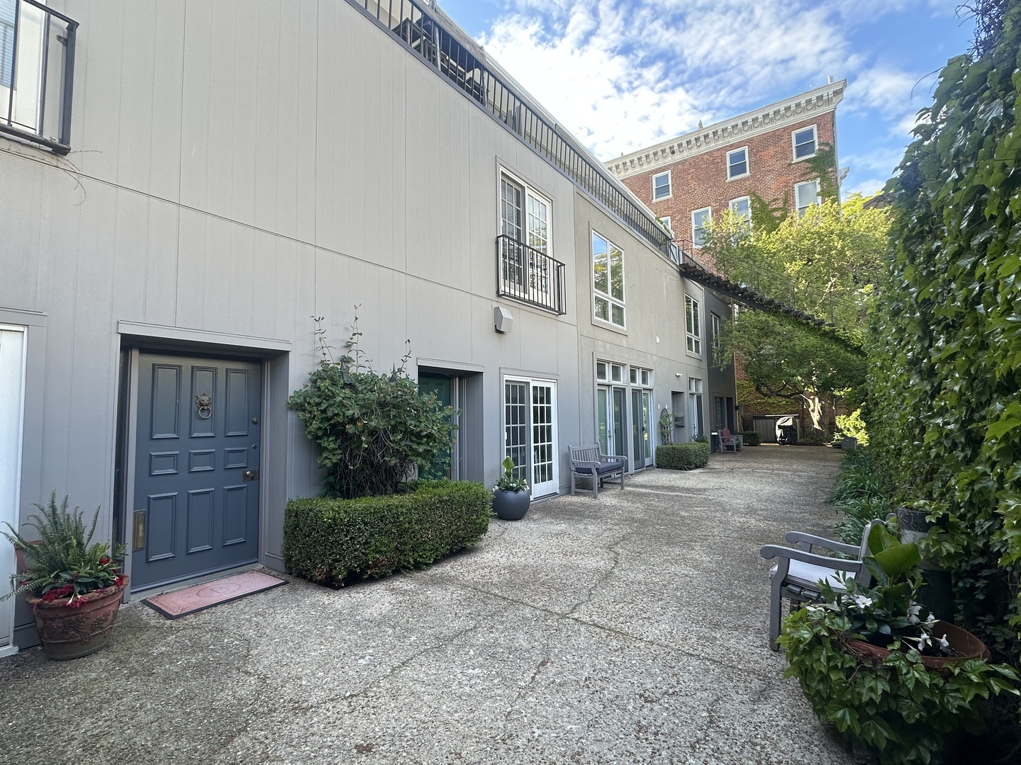 344 W Willow Street A