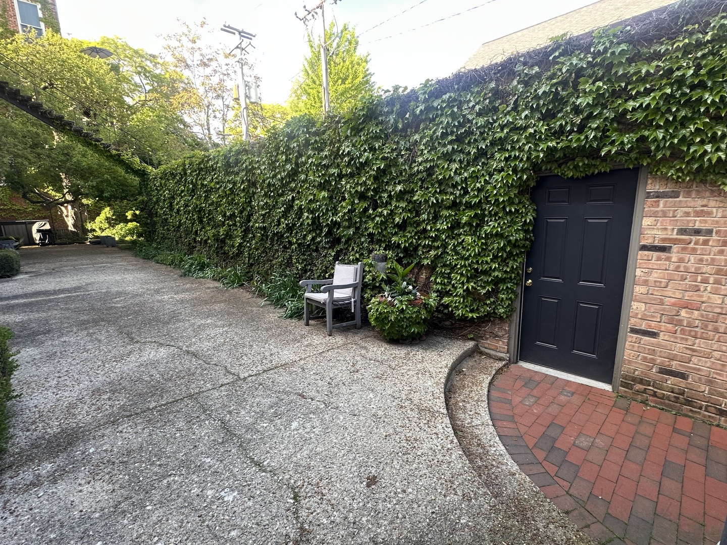 344 W Willow Street A
