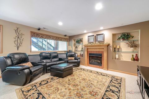 Tiny photo for 38 Lakebreeze Court #0, Lake Zurich, IL 60047 (MLS # 12700164)