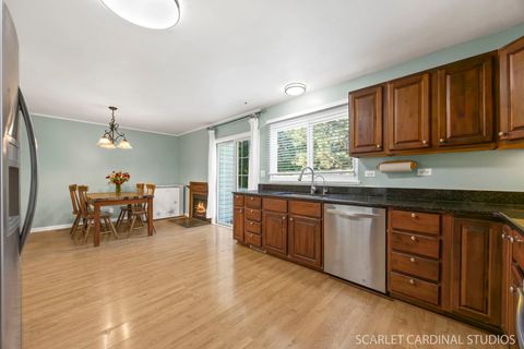 Tiny photo for 3S340 Blackthorn Lane, Warrenville, IL 60555 (MLS # 12506783)