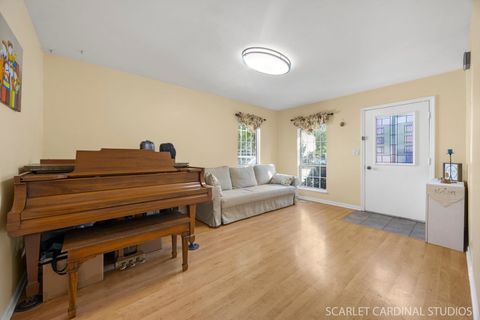 Tiny photo for 3S340 Blackthorn Lane, Warrenville, IL 60555 (MLS # 12506783)