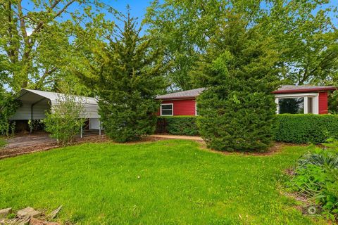 Photo of 1415 Marigold Drive, Joliet, IL 60433 (MLS # 12649598)