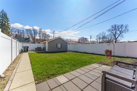 Tiny photo for 745 Manchester Avenue, Westchester, IL 60154 (MLS # 12610486)