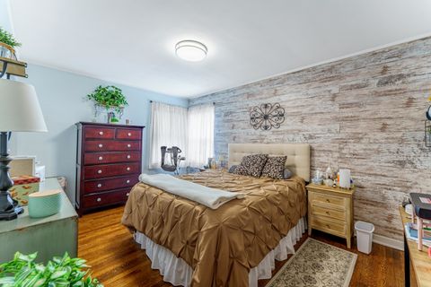 Tiny photo for 745 Manchester Avenue, Westchester, IL 60154 (MLS # 12610486)