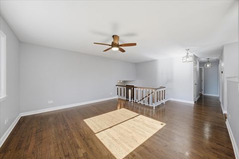 Tiny photo for 1081 Hunter Street, Lombard, IL 60148 (MLS # 12513567)