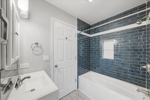 Tiny photo for 1081 Hunter Street, Lombard, IL 60148 (MLS # 12513567)