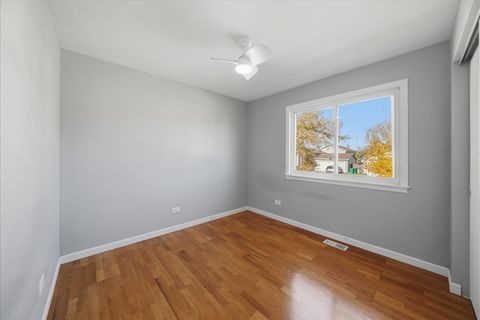 Tiny photo for 1081 Hunter Street, Lombard, IL 60148 (MLS # 12513567)