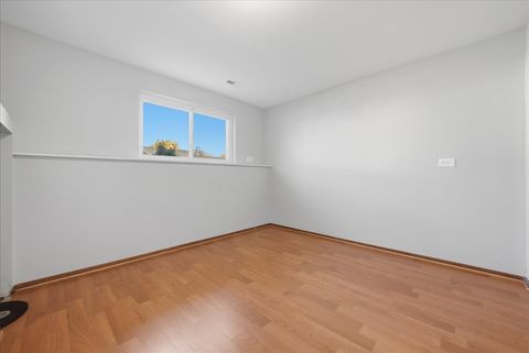 Tiny photo for 1081 Hunter Street, Lombard, IL 60148 (MLS # 12513567)