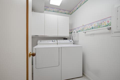 Tiny photo for 1534 Mcdaniels Avenue #3E, Highland Park, IL 60035 (MLS # 12697929)