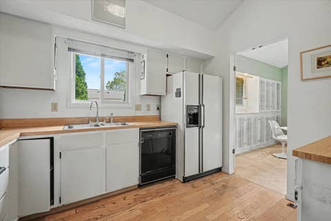 Tiny photo for 22 Fields East #0, Champaign, IL 61822 (MLS # 12633732)