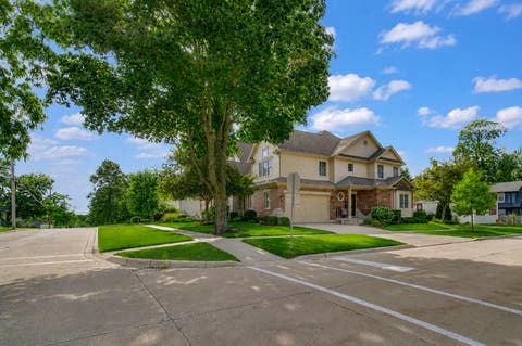 Tiny photo for 203 N 4th Avenue, St. Charles, IL 60174 (MLS # 12718623)