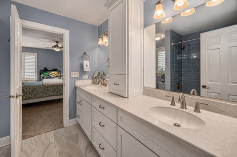 Tiny photo for 203 N 4th Avenue, St. Charles, IL 60174 (MLS # 12718623)