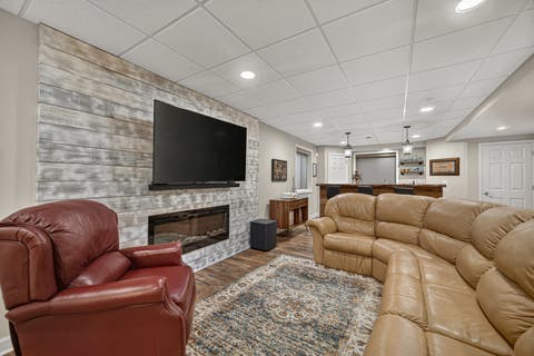 Tiny photo for 203 N 4th Avenue, St. Charles, IL 60174 (MLS # 12718623)