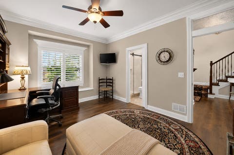 Tiny photo for 203 N 4th Avenue, St. Charles, IL 60174 (MLS # 12718623)
