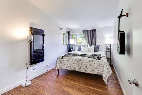 Tiny photo for 276 Crestwood Village, Northfield, IL 60093 (MLS # 12620484)