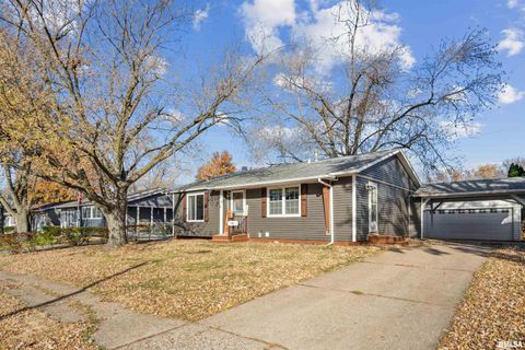 Tiny photo for 3524 W GARFIELD Street, Davenport, IA 52804 (MLS # QC4269371)