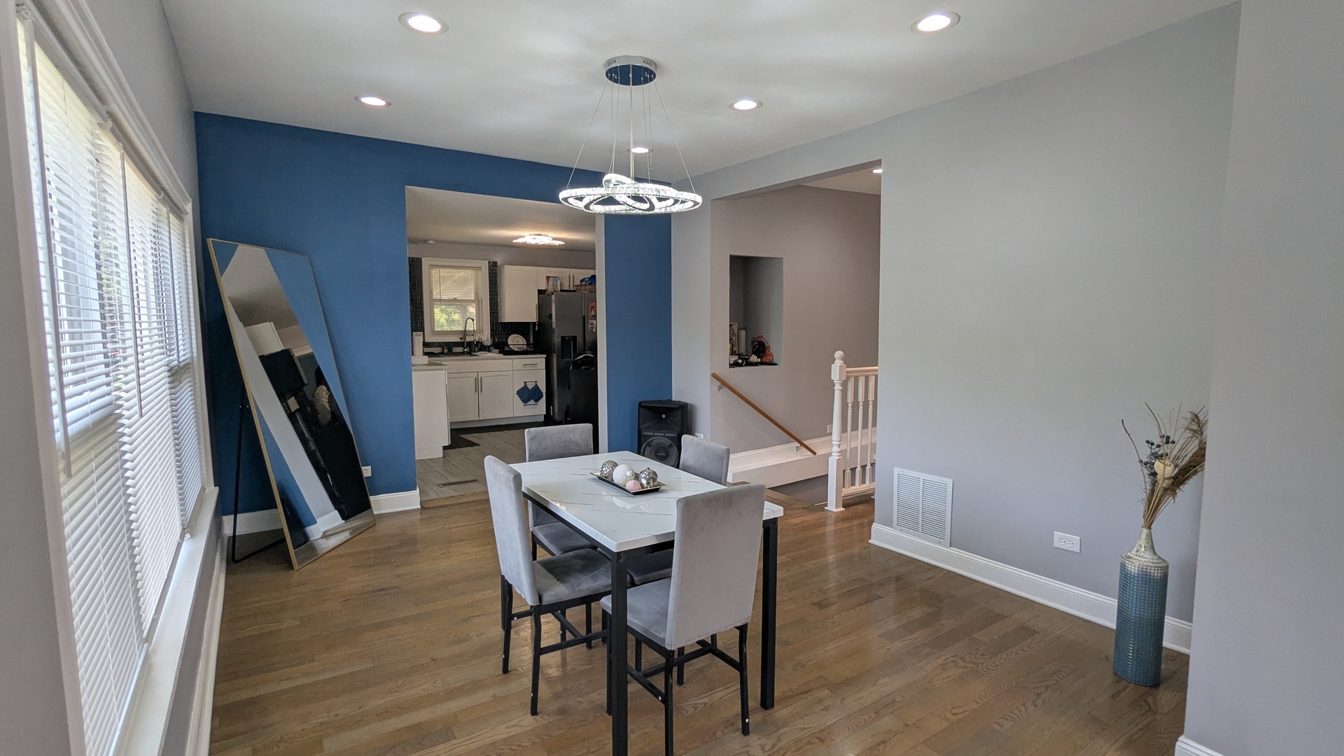 1024 W 103rd Street