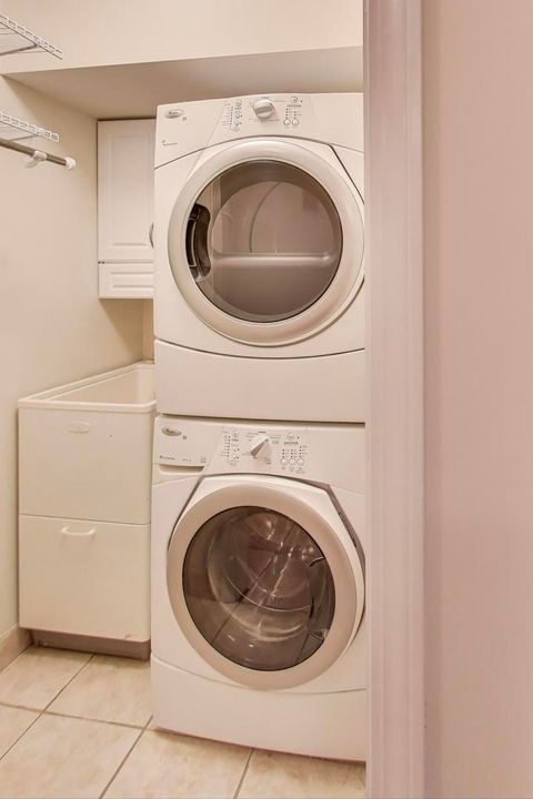 Tiny photo for 140 Franklin Place E #207, Lake Forest, IL 60045 (MLS # 12518485)