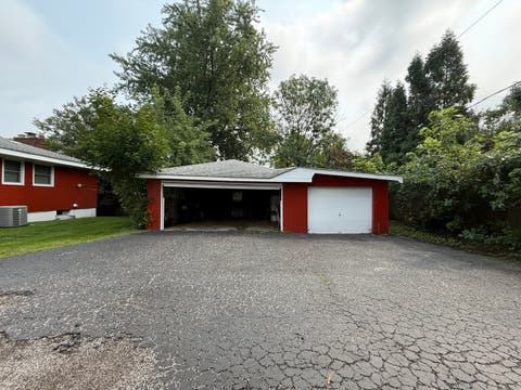 Tiny photo for 137 Chicago Avenue, Clarendon Hills, IL 60514 (MLS # 12730924)