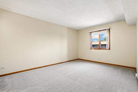 Tiny photo for 10420 Circle Drive #24B, Oak Lawn, IL 60453 (MLS # 12763762)