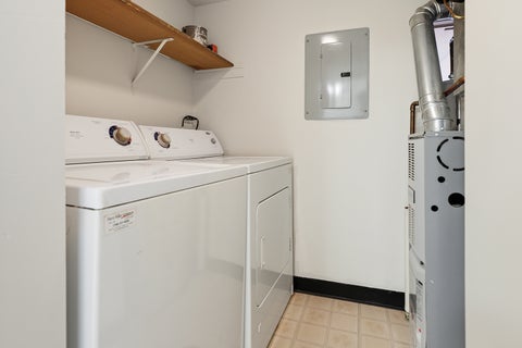 Tiny photo for 10420 Circle Drive #24B, Oak Lawn, IL 60453 (MLS # 12763762)